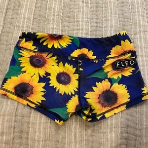 Sunflower FLEO shorts